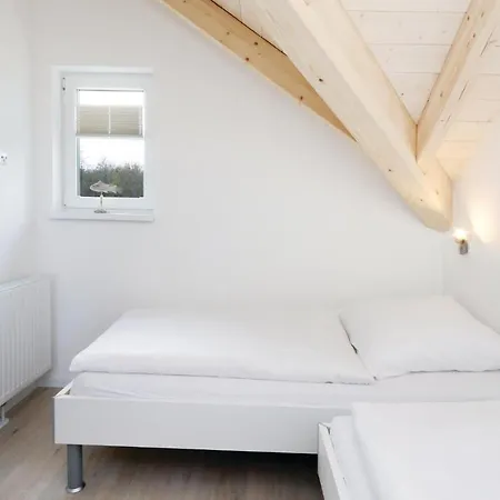 Holiday home Seerose 2 *