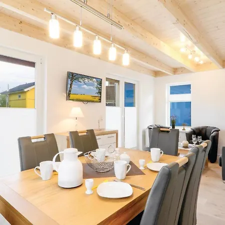 Holiday home Seerose 2 *